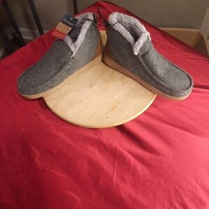 NWT Dearfoams Gray Men's Moccasin Style Felt Boot